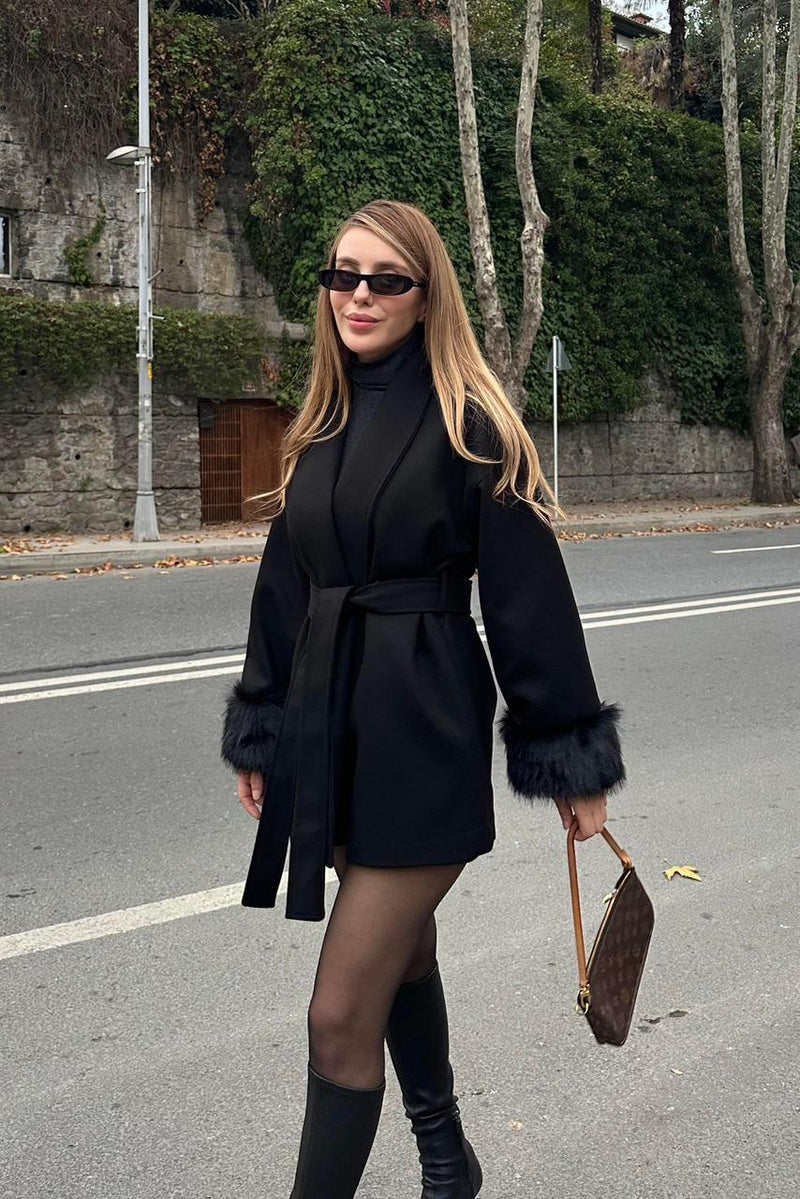 Manteau Fourrure Élégance